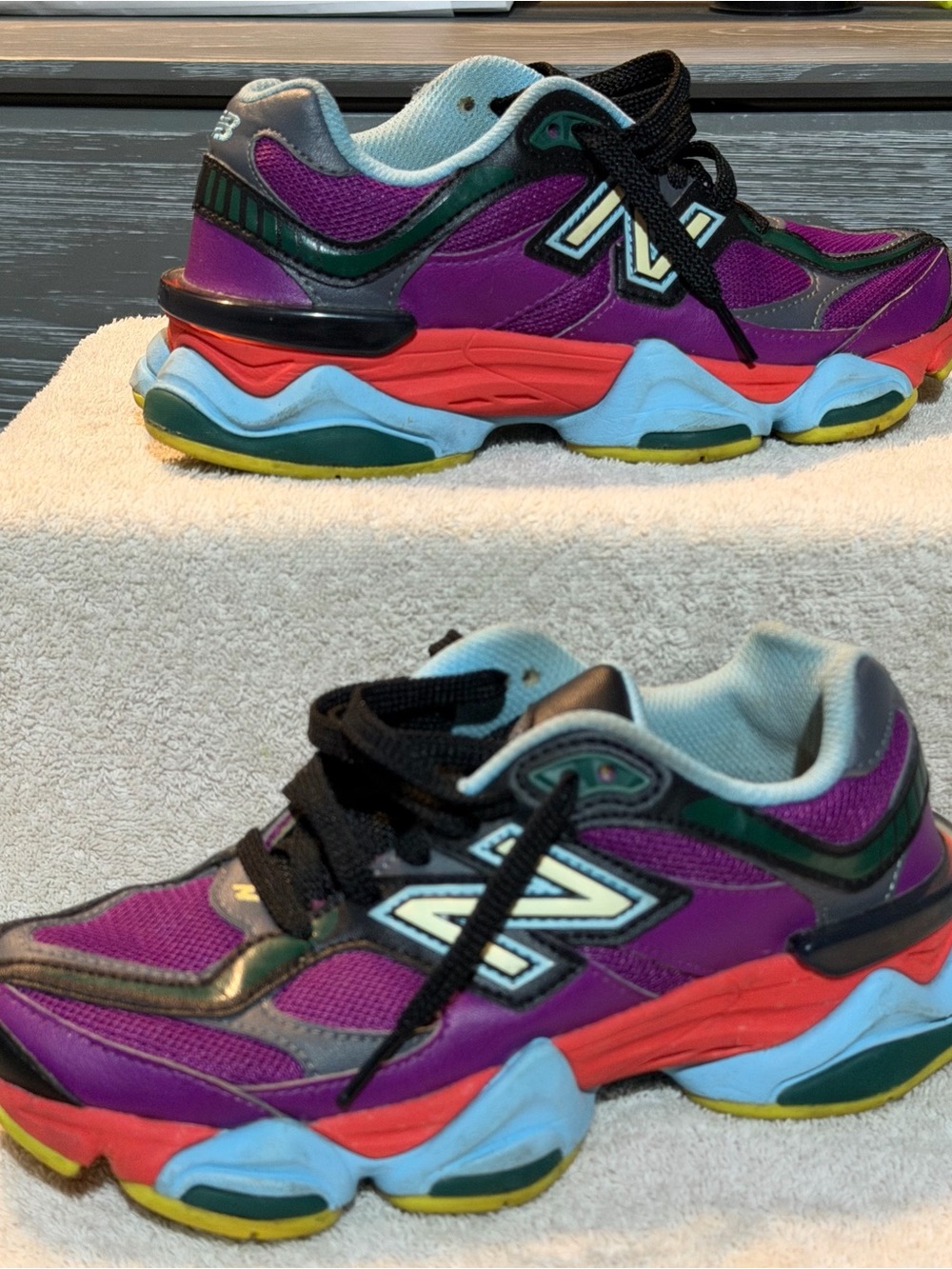 New Balance 9060 Neon Nights